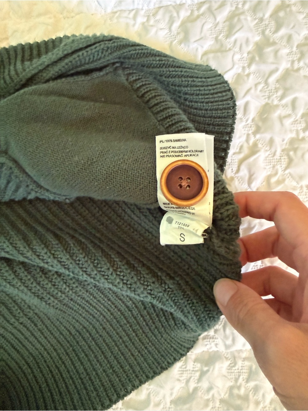 100% Cotton Women’s Green Ribbed Cardigan with Button Front - Picture 6 of 9